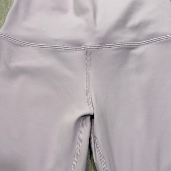 lululemon athletica Women's Lilac Align Leggings - Picture 3 of 4